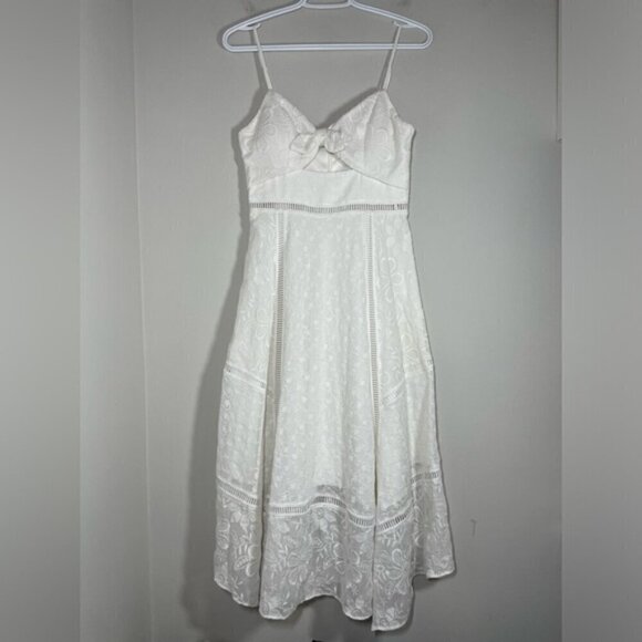 Forever New White Lace Embroidery Midi Dress Sleeveless size 4 - Picture 3 of 9